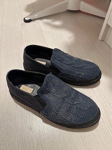 İnci loafer