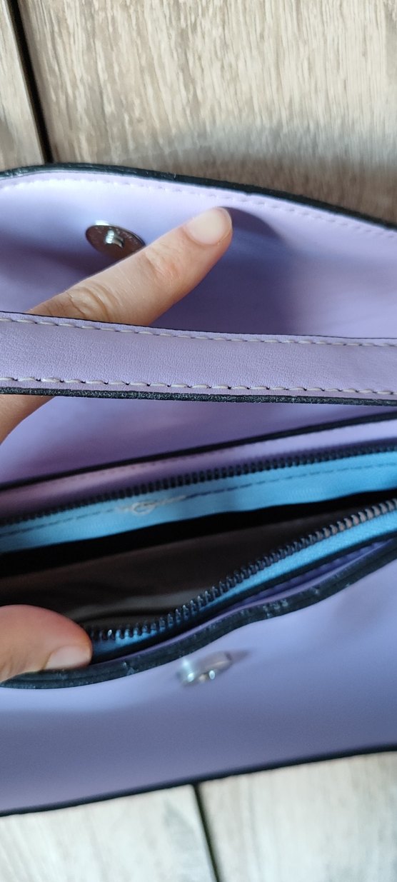 Mor Deri Kemerli Kadın Çanta - Görsel 4