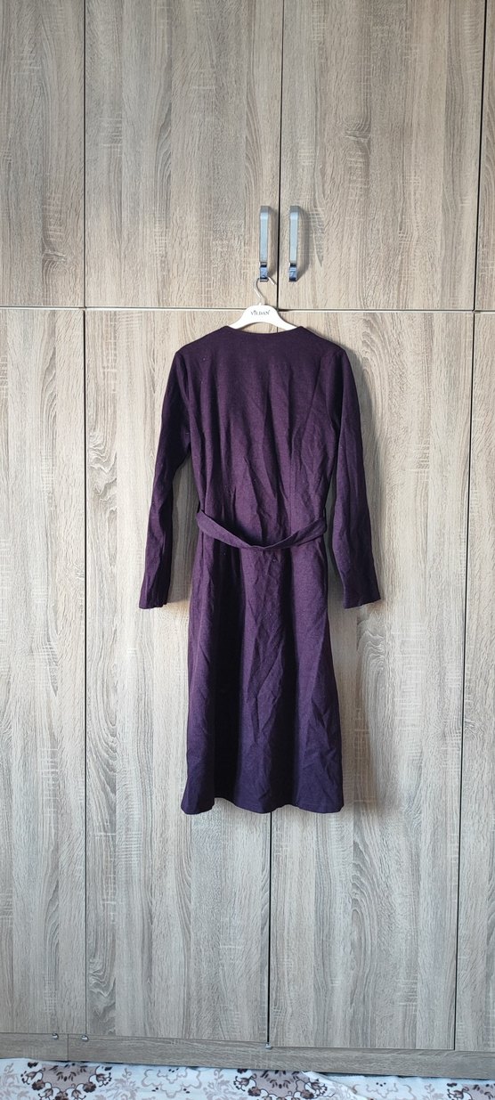 Mor Kemerli Uzun Ceketi - Görsel 4