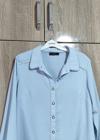 Mavi Keten Düğmeli Kadın Gömlek - Görsel 2