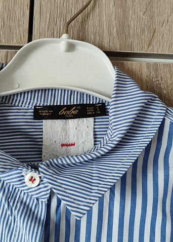 Mavi Pamuklu Düğmeli Uzun Kollu Kadın Gömlek - Görsel 3