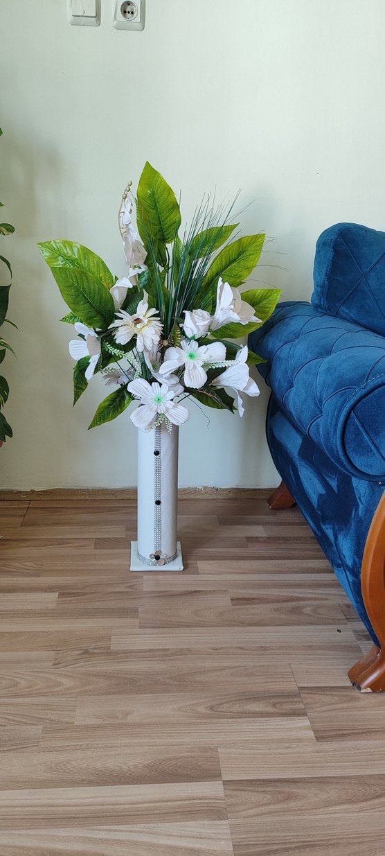 Beyaz Dekoratif Çiçek Aranjmanı - Görsel 3