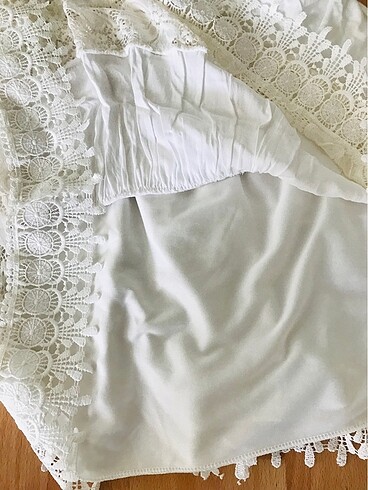 m Beden beyaz Renk Güpürlü elbise