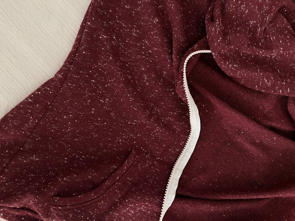 Bordo Fermuarlı Hırka - Görsel 3