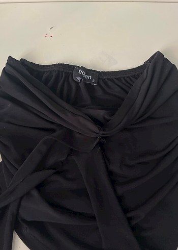 Bershka Kadın Siyah Drapeli Saten Bluz