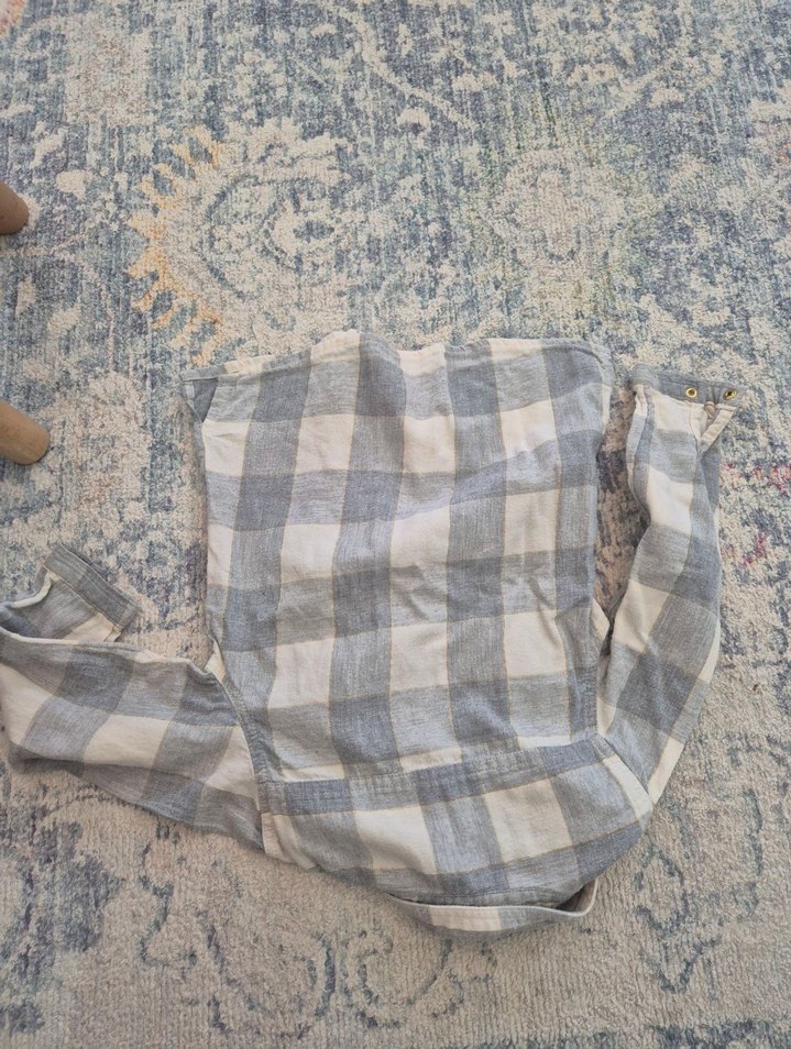 Gri Pamuklu Uzun Kollu Gömlek - Görsel 4