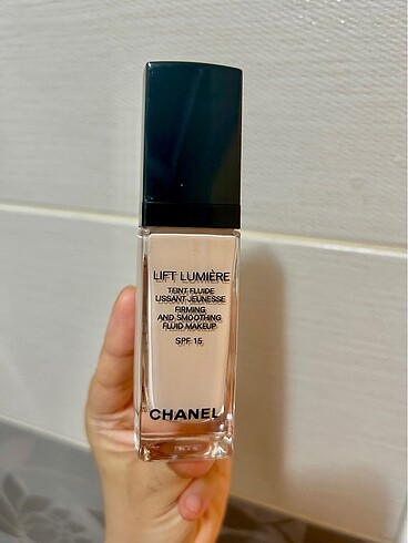Chanel fondöten