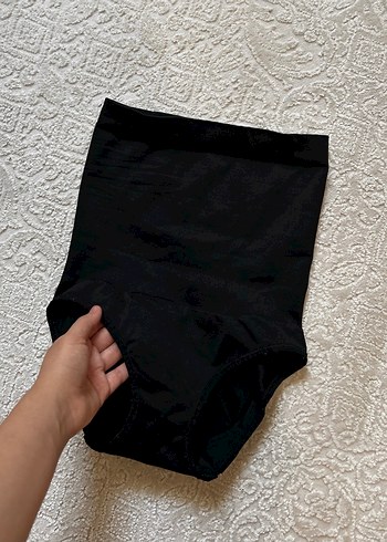 Siyah, Silikon Bantlı, Toparlayıcı Korse - Görsel 3