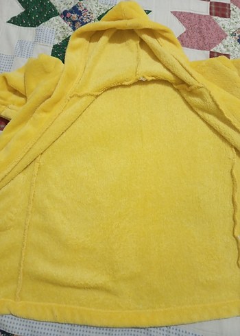 Sarı Baskılı Erkek Çocuk Bornoz - Görsel 5