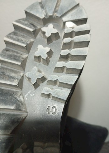 Siyah Kadın Diz Boyu Kauçuk Bot - Görsel 7