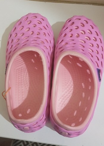 Kız Çocuk Pembe Delikli Terlik - Görsel 6