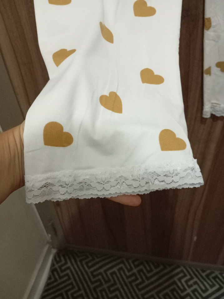 Kalp Desenli Beyaz Kadın Pijama Takımı - Görsel 3