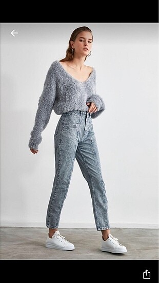 Yıkamalı ve dikiş detaylı mom jean
