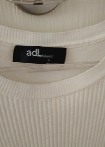 Beyaz Kadın Kısa Kollu Pamuklu Kazak - Görsel 3