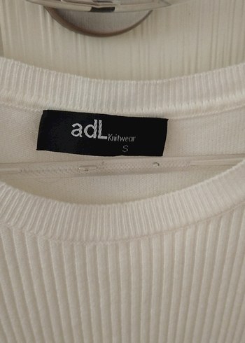 Beyaz Kadın Kısa Kollu Pamuklu Kazak - Görsel 2