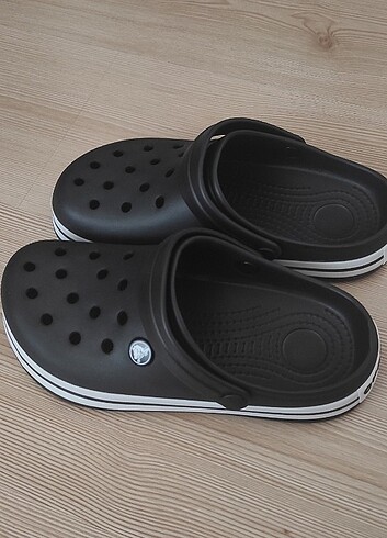 crocs terlik