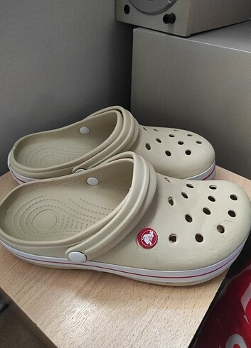 crocs terlik