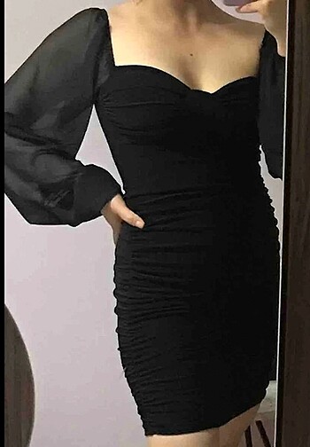 Trendyol & Milla Siyah uzun tül kollu elbise