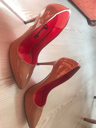 Stiletto ayakkabı