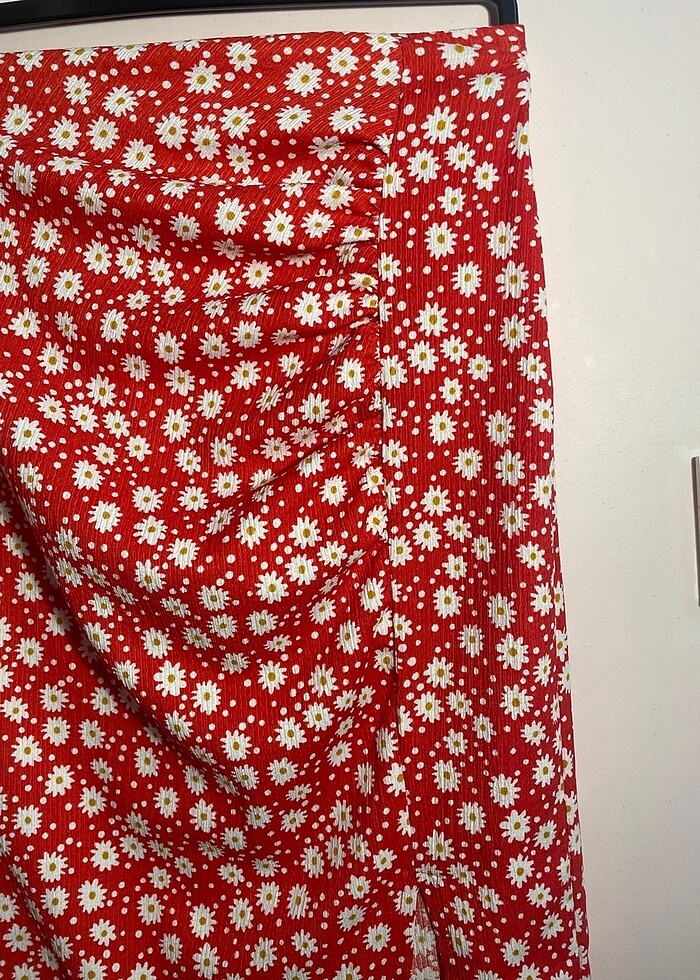 Çiçekli midi boy etek - Görsel 3