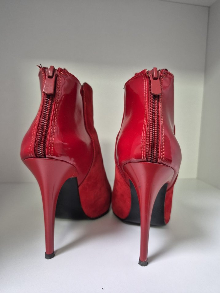 Kırmızı Süet Stiletto Topuklu Kadın Bot - Görsel 2