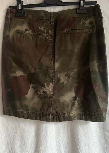 Tommy Hilfger Orijinal Düğmeli Kamuflaj Desenli Midi Etek - Görsel 3