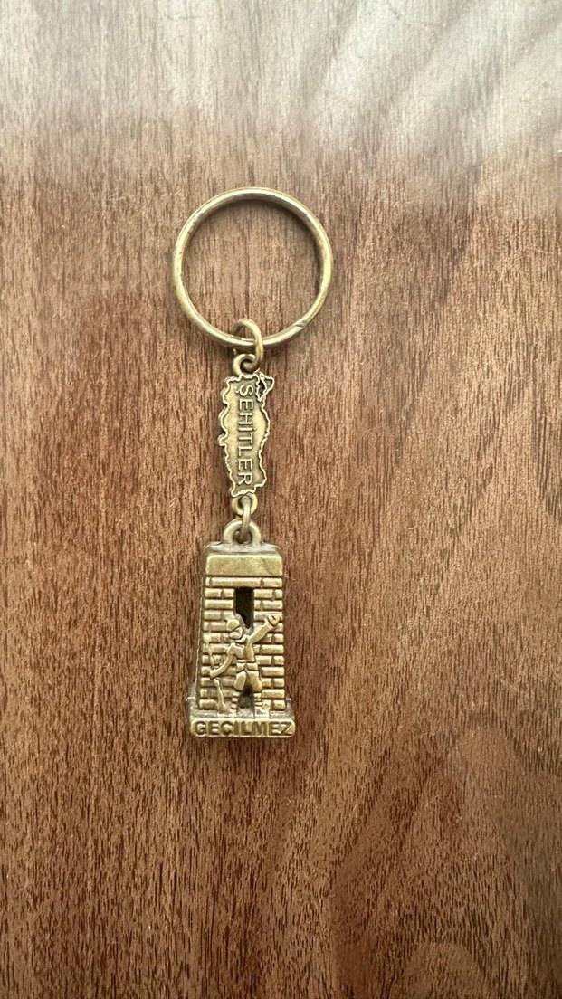 Gold Renkli Çanakkale Temalı Anahtarlık - Görsel 2