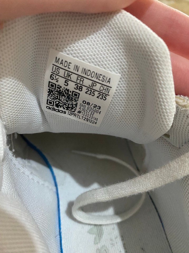 Adidas falcon spor ayakkabı - Görsel 4