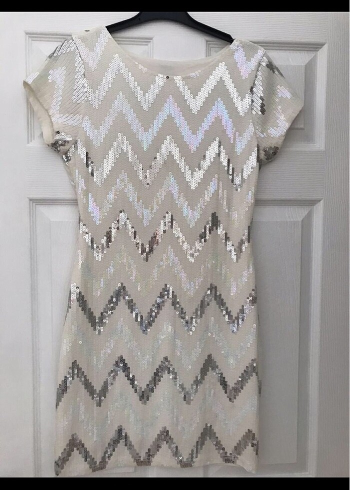 PAYETLİ ELBİSE NİKAH - Görsel 2