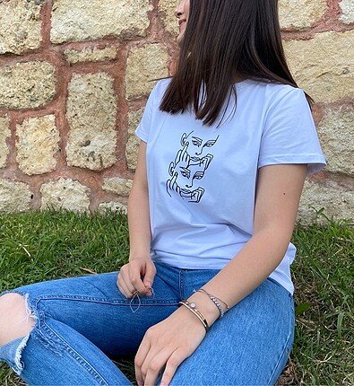 Beyaz Baskılı Pamuklu Kadın T-shirt