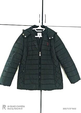 Polo şişme mont