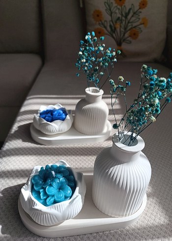 Beyaz Seramik Vazo ve Gül Şeklinde Mum Seti 3 parça - Görsel 11