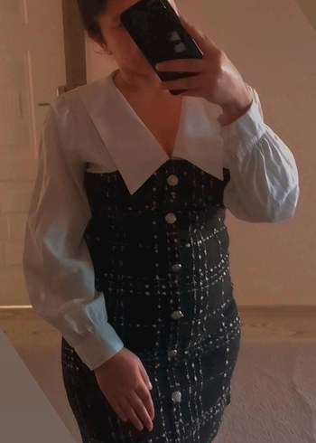 Tüvit V Yaka Düğmeli Elbise - Görsel 3