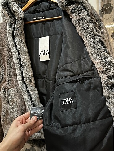 m Beden çeşitli Renk ZARA KÜRKLÜ CEKET/MONT