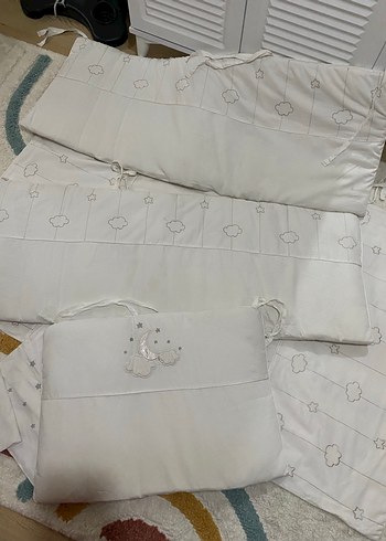 Nakışlı Beyaz Pamuklu Bebek Uyku Seti - Görsel 3