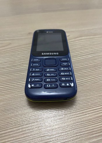 Samsung Klasik Mavi Tuşlu Telefon - 9060