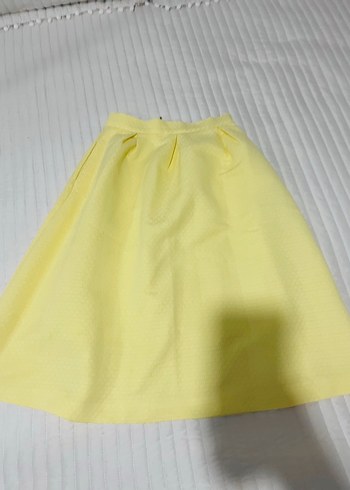 Pastel Sarı Pileli Etek