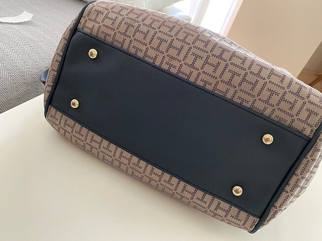 Beden Tommy Hilfiger çapraz çanta