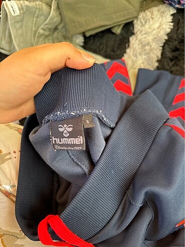 s Beden lacivert Renk Hummel eşofman