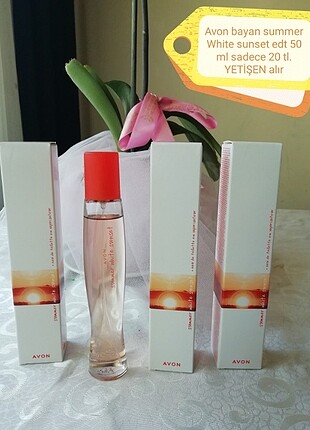 Avon summer White sunset edt