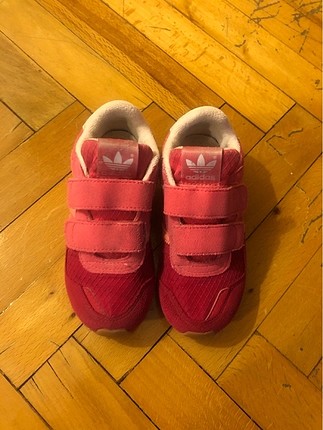 Adidas spor ayakkabı 25 numara