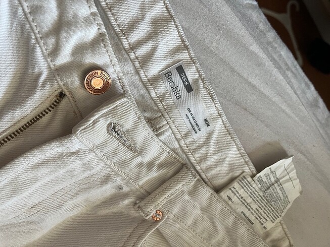 Bershka mom jean