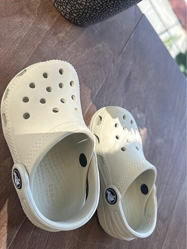 23 Beden Crocs Sandalet