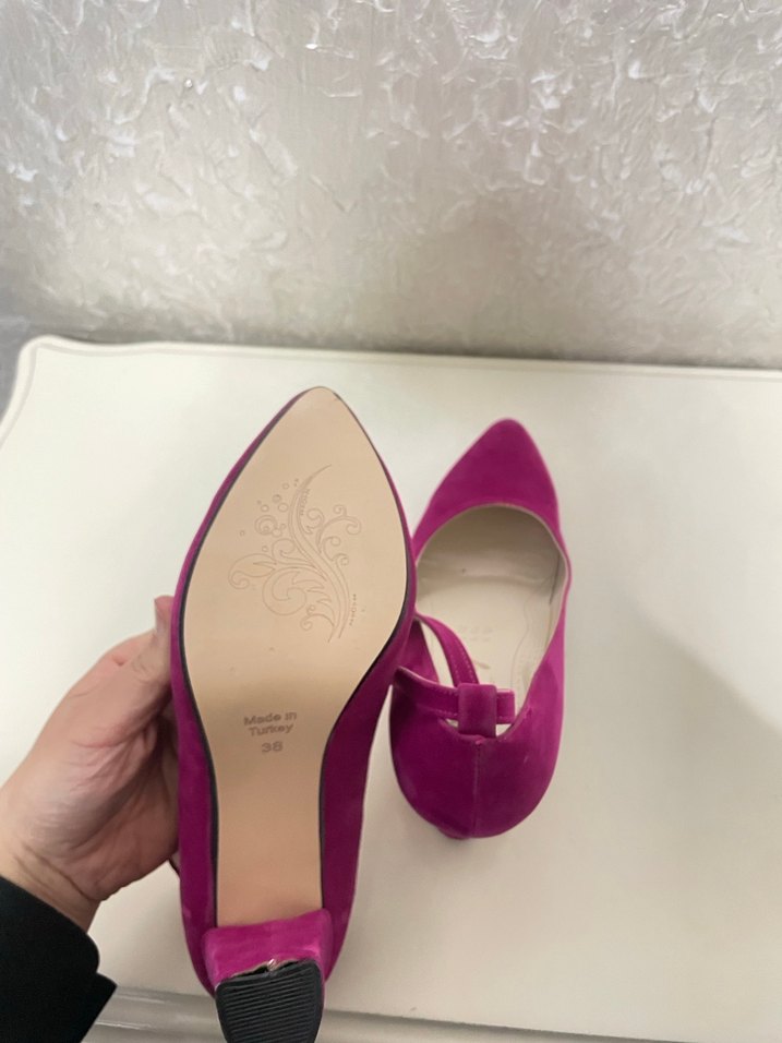 Pembe Süet Tokalı Stiletto Kadın Ayakkabı - Görsel 4