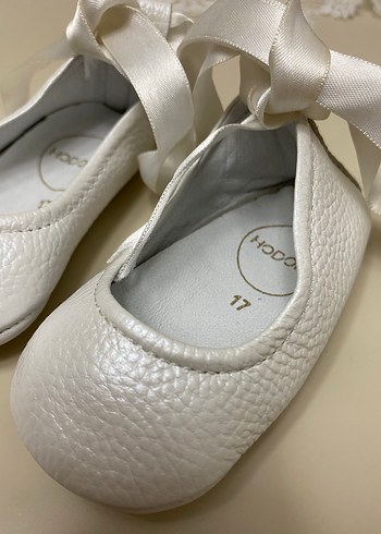 Kız Çocuk Beyaz Fiyonklu Balerin Ayakkabı - Görsel 3