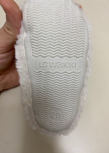 Kız Bebek Beyaz Nakışlı Sıcak Ev Terliği - Görsel 4