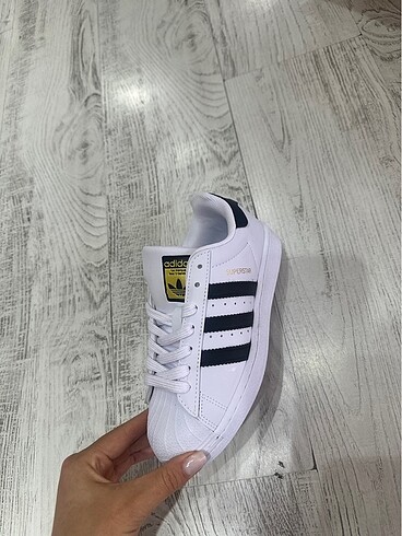 Superstar