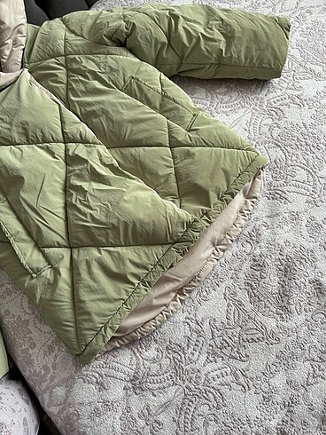 Bershka Şişme mont