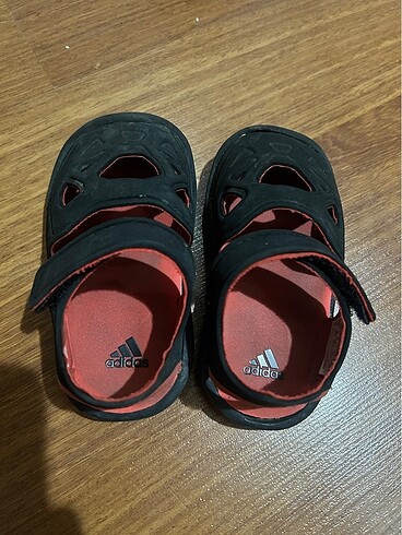 Adidas Adidas 21 numara sandalet