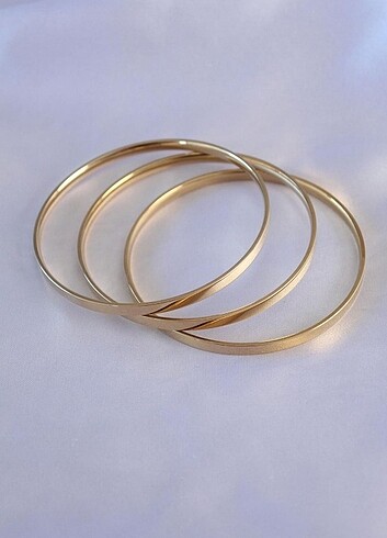 Diğer 316L Çelik Gold Renk Ajda Model 3'lü Kadın Bilezik